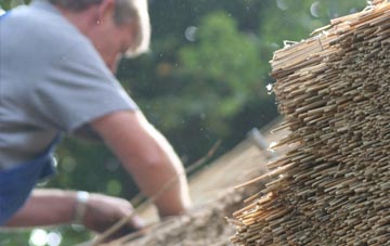 professional Pownall Park thatchers